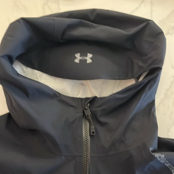 Under Armour Storm Lightweight Women's Jacket- size medium - Picture 9 of 12